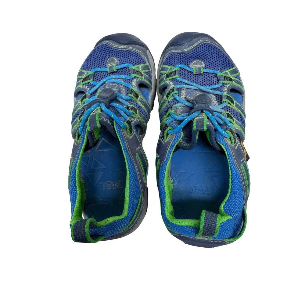 Teva Manatee‎ Sandals Kids Size 12 Blue Green Excellent Closed Toe Water Shoes